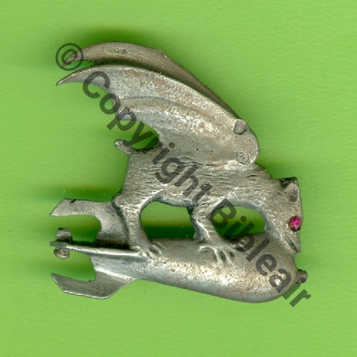 A1483  1932.40.. A1483NH BR.131 5e.GB.III.12eEB  3e.GB.II.15eEB ARGENT OEIL ROUGE pierre taillee  FAB LOC 2Anneaux Dos lisse irreg Src.Y.GENTY 208Eur05.25 